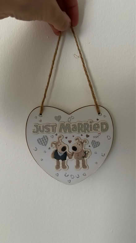 Photo of free Just married (W4) #1