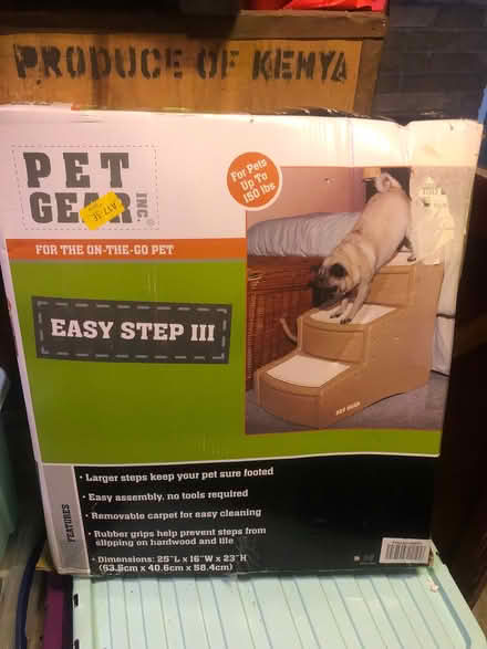 Photo of free Brand New Dog Steps (Penketh WA5) #3
