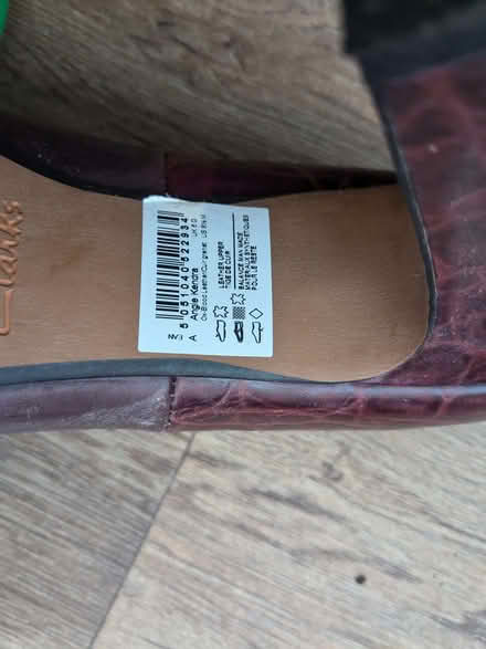 Photo of free Burgundy heels size 6 (Earley RG6) #3