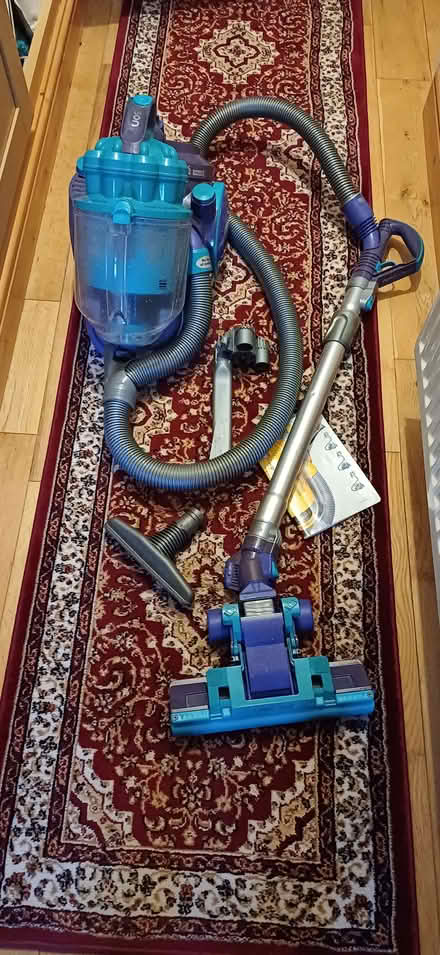 Photo of free Dyson DCO8 (Torre TQ2) #1
