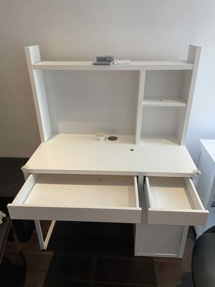 Photo of free IKEA MICKE Desk, 105x50 cm (EC1V1AQ) #2