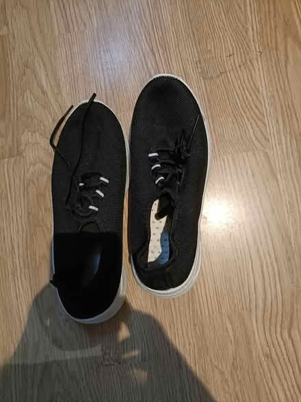 Photo of free Trainers shein size 39 (SW6) #1