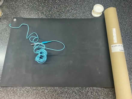 Photo of free Anti-static work mat (Lightpill GL5) #1