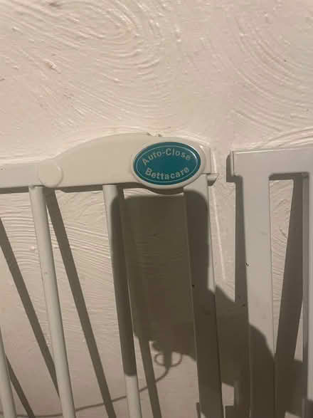 Photo of free Stairgate (Bracknell’s RG42) #1