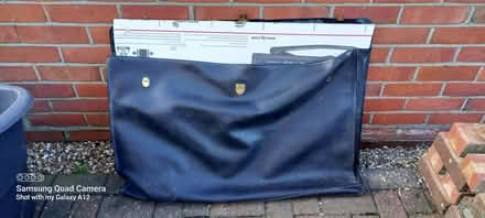 Photo of free A0 artwork presentation portfolio (Woodley RG5) #1