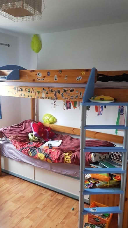 Photo of free Bunk bed (Winchmore Hill) #1