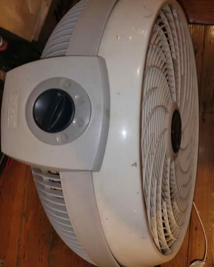 Photo of free 25" Cyclone Fan - 3 Setting (Cleveland St & Washington Ave.) #2