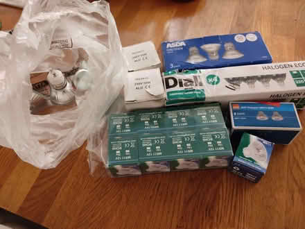 Photo of free Halogen bulbs (Woodley RG5) #1
