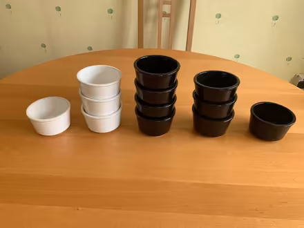 Photo of free Pie dishes (Alnwickhill EH16) #1