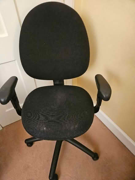 Photo of free Computer chair (Craigleith EH4) #1
