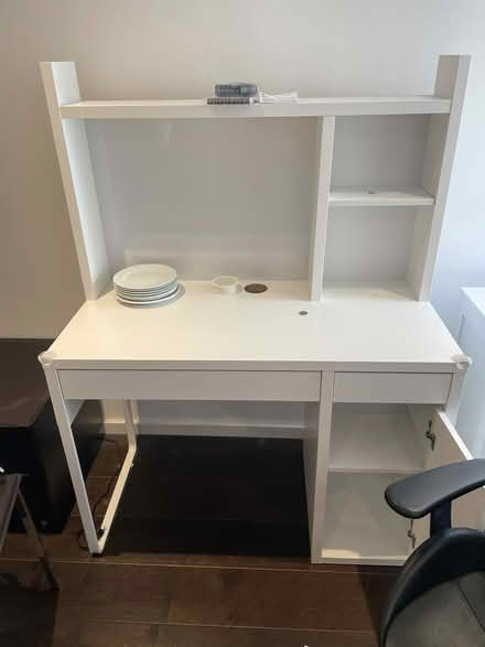 Photo of free IKEA MICKE Desk, 105x50 cm (EC1V1AQ) #1