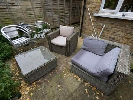 Photo of free Garden sofas and table set (Mile End E3) #1