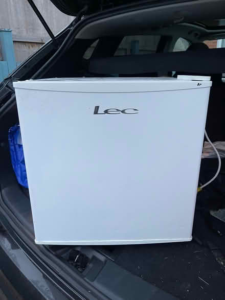 Photo of free Small fridge (Wimbledon SW20) #1
