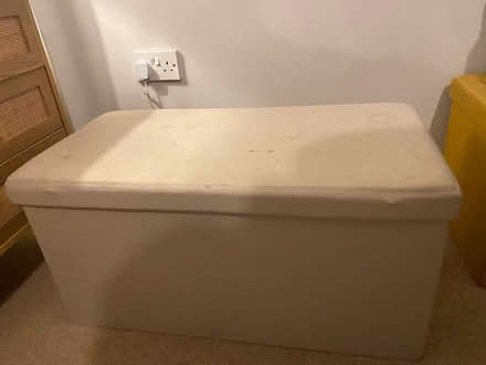 Photo of free Storage Ottoman (BD18 Saltaire) #1