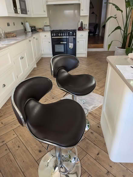 Photo of free Kitchen/Bar Stools (Broxbourne EN10) #1