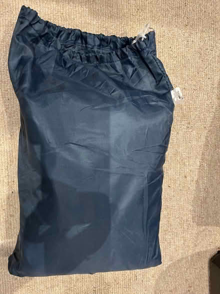 Photo of free MPV cover polyester (Ealing Common W5) #2