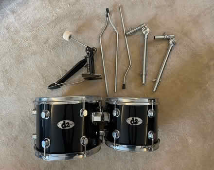 Photo of free D2 drums, with stands and seat (Fleetville AL1) #4