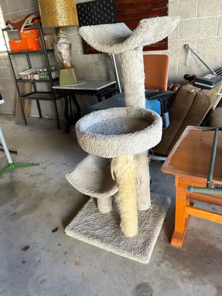 Photo of free Cat tree good condition (Winston Salem) #1