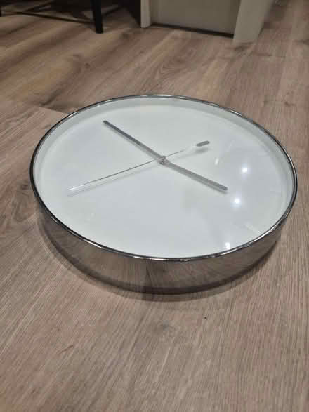 Photo of free Minimalist wall clock (Didcot, OX11) #2