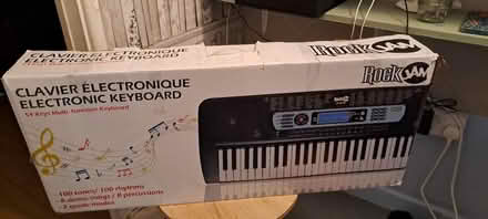 Photo of free Keyboard (E2) #3