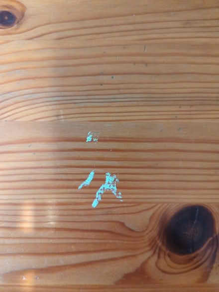 Photo of free Wooden table (Stoke Newington N16) #3
