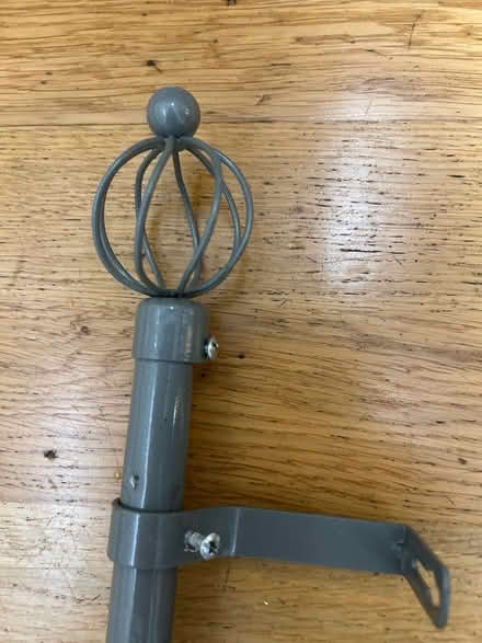 Photo of free Curtain pole (Hastings. Broom grove TN34) #2