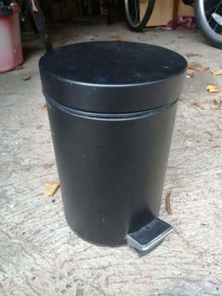 Photo of free Toilet bin black (Cowley OX4) #1