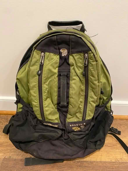 Photo of free Mountain Hardware Hiking Backpack (22205) #1