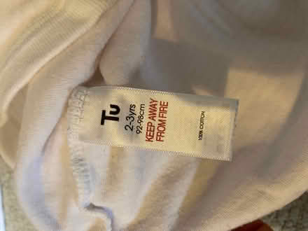 Photo of free Long sleeve vests age 2-3 (Whitemans Green RH17) #2