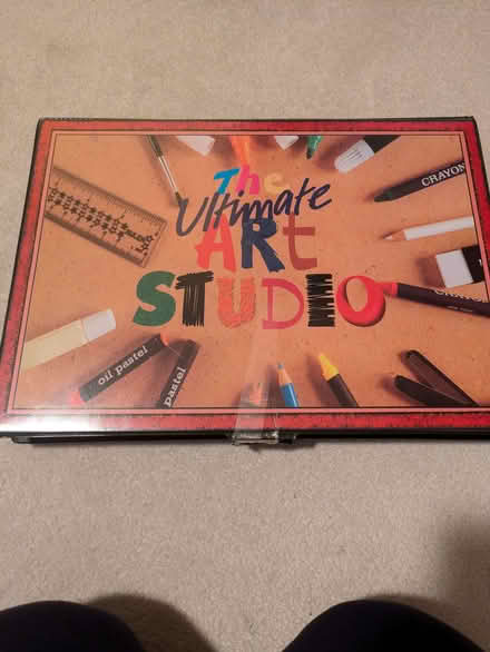 Photo of free Colour pencil box set (Parson's Heath CO4) #1