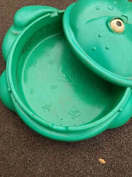 Photo of free Children's sand pit (Petersfield GU32) #2