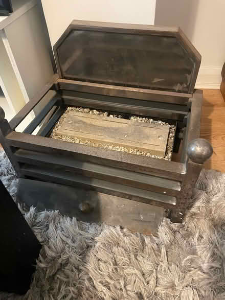 Photo of free Free Standing grate for fireplace (N5 Highbury) #4