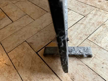Photo of free Metal fire screen (BN3) #4