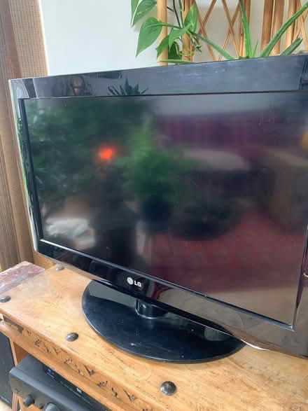 Photo of free lg tv (Waterlooville) #1