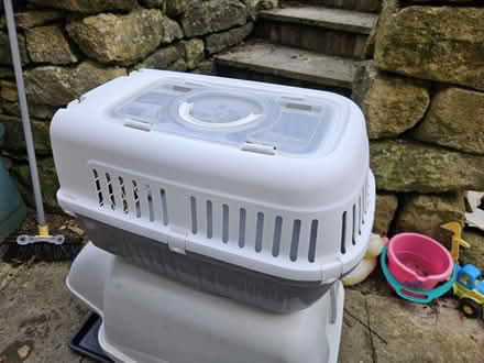 Photo of free Cat carrier (Wheatley) #1