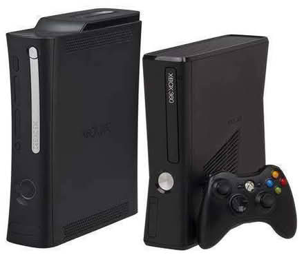 Photo of XBox 360 Controller and XBox 360 Games (Doddinghurst CM15) #1