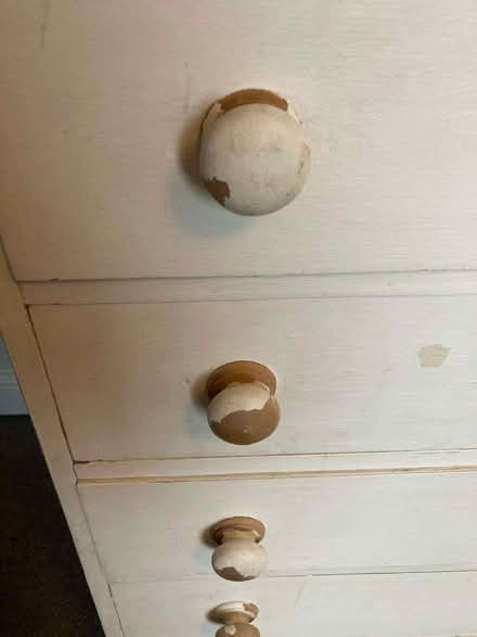 Photo of free Small chest of drawers (Lower Morden SM4) #3