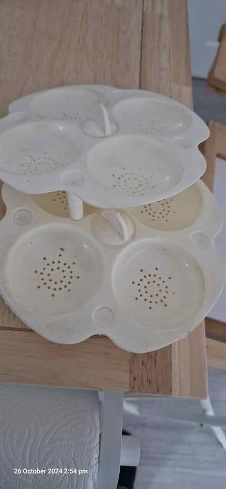 Photo of free Microwave idli stand (DA6) #1