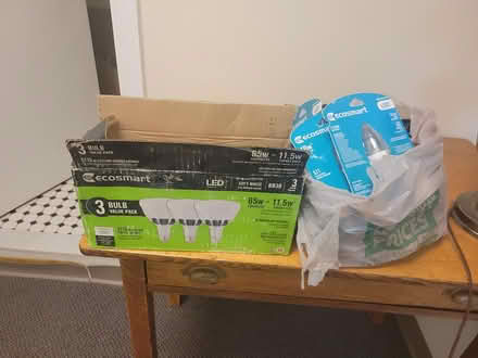 Photo of free Lots of LED bulbs (Belmont) #1