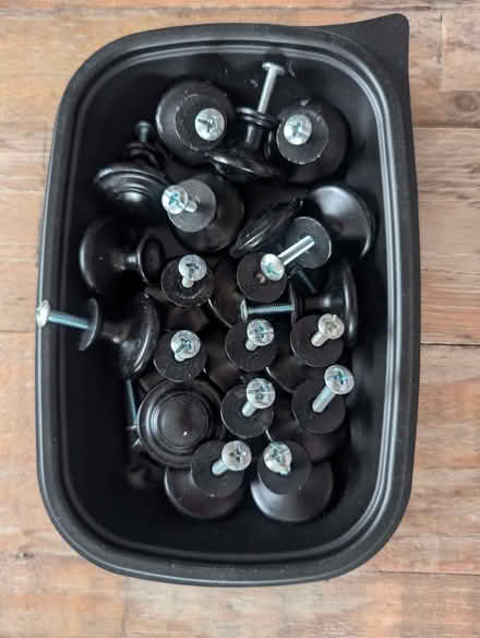 Photo of free 20 x black cupboard knobs with screws (Wandsworth SW18) #2