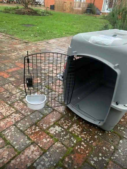 Photo of free Pet crate (Wisley GU23) #2
