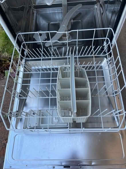 Photo of free Bosch dishwasher (Shelton SY3) #3