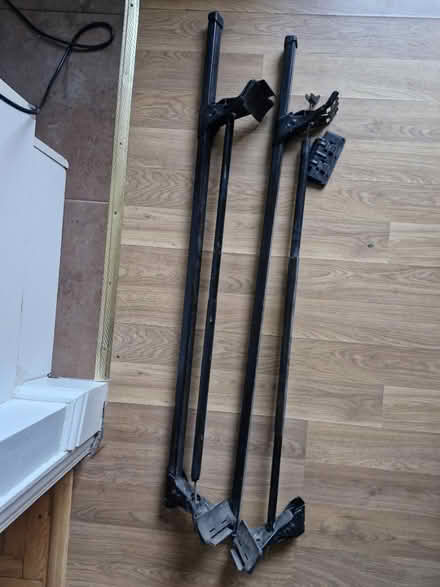 Photo of free Car roof rack (CH42 tranmere) #1
