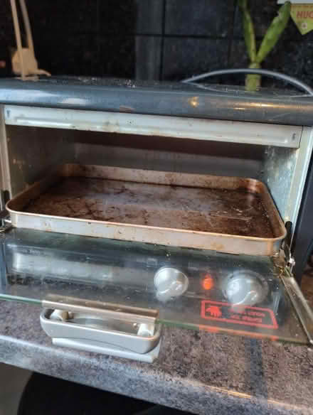 Photo of free Small electric oven (Barton-in-Fabis CP NG11) #2