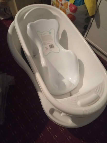 Photo of free Baby bath (CV4) #1