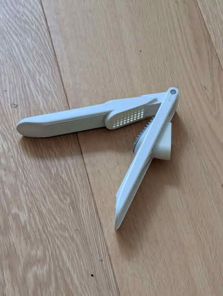 Photo of free Plastic garlic press (Battle RG30) #1