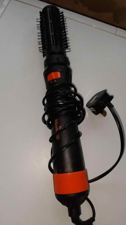 Photo of free blow dry styling brush (Bexhill TN40) #2