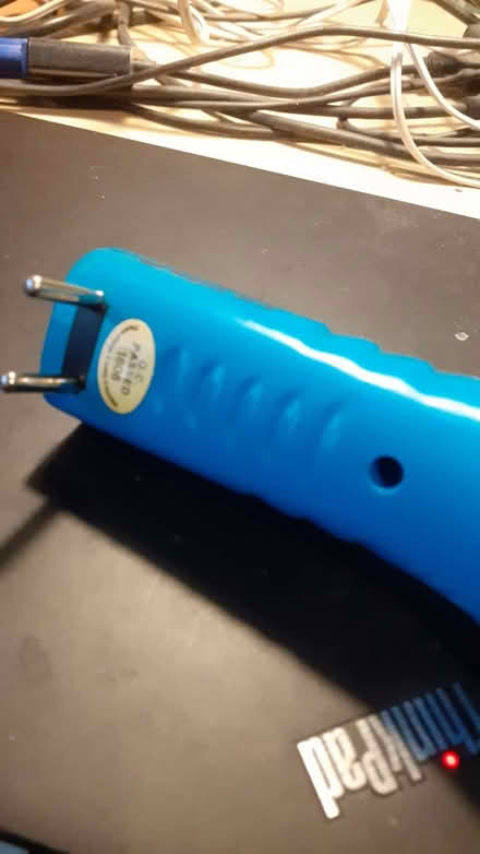 Photo of free rechargeable torch (Sandilands CR0) #2