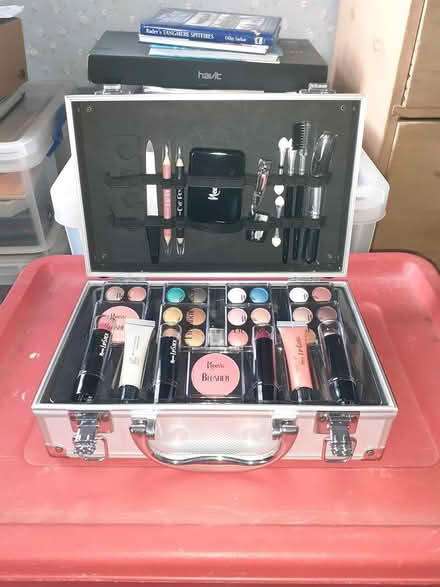 Photo of free Make up and pedicure set (Bear flat, Bath) #1