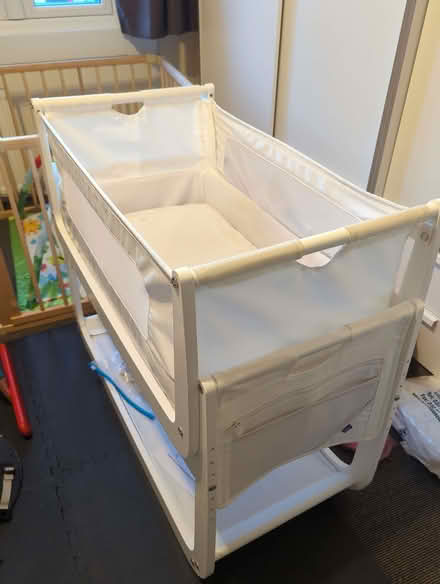 Photo of free Snuzpod 4 bedside baby crib (0-6mth) w/accessories (Merton SW19) #3